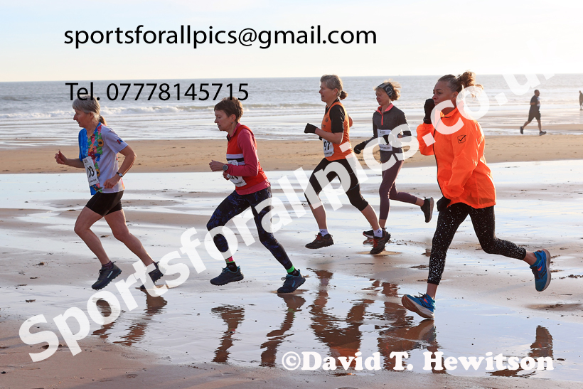 Blyth Sands Handicap Race, Sunday, December 7th. Photo: David T. Hewitson/Sports for All Pics